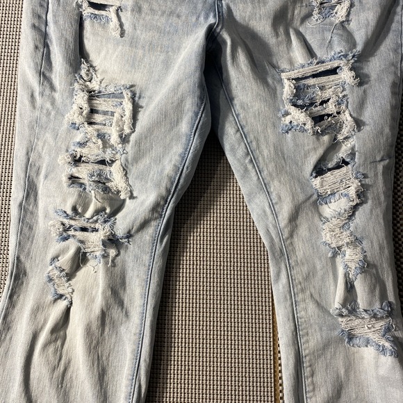 Rue + Women's Ultimate Stretch High-Rise Skinny Jeans Distressed 20 2% Spandex - Picture 2 of 5